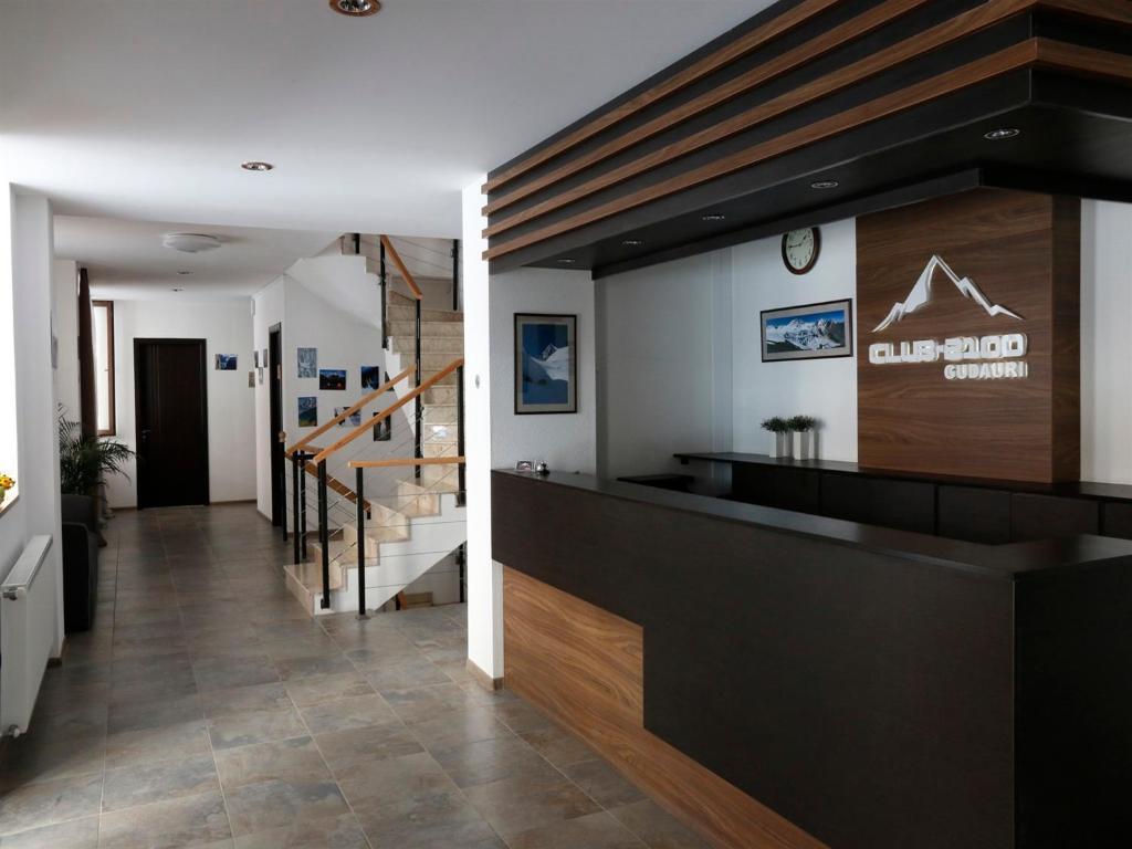 Hotel Club-2100 Gudauri Bagian luar foto