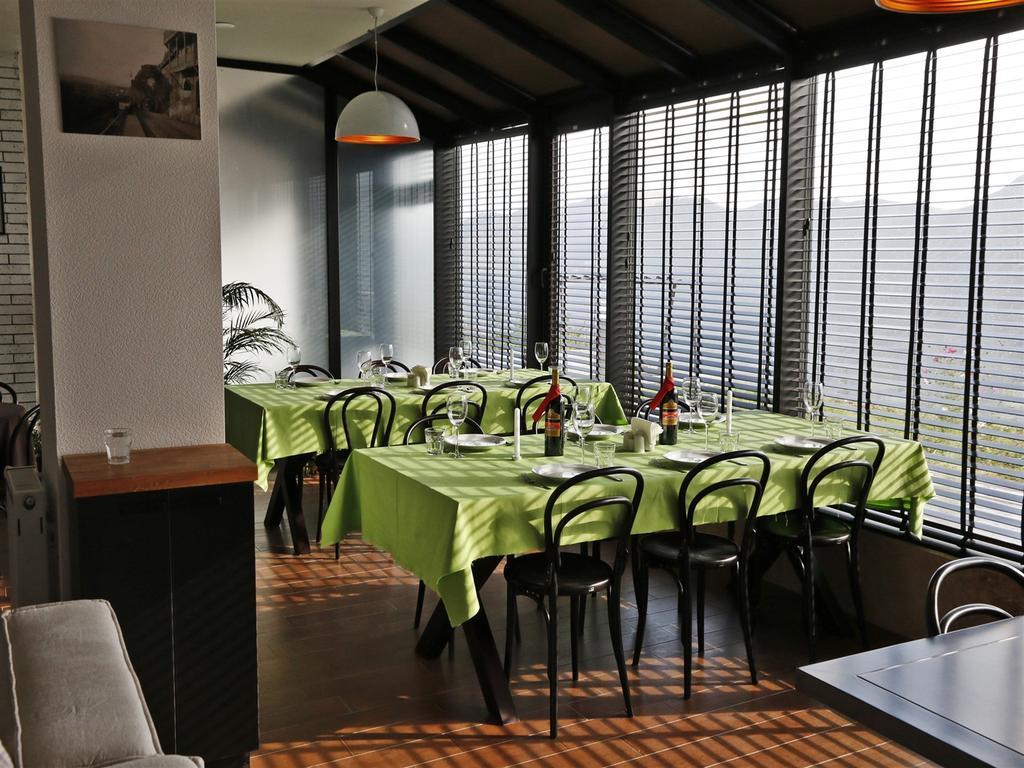 Hotel Club-2100 Gudauri Bagian luar foto