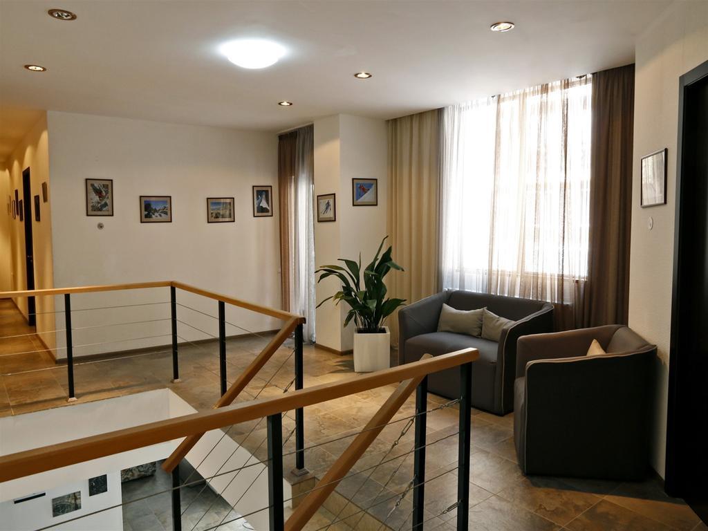 Hotel Club-2100 Gudauri Bagian luar foto
